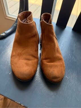 Cat & Jack Kids Boots in Chestnut